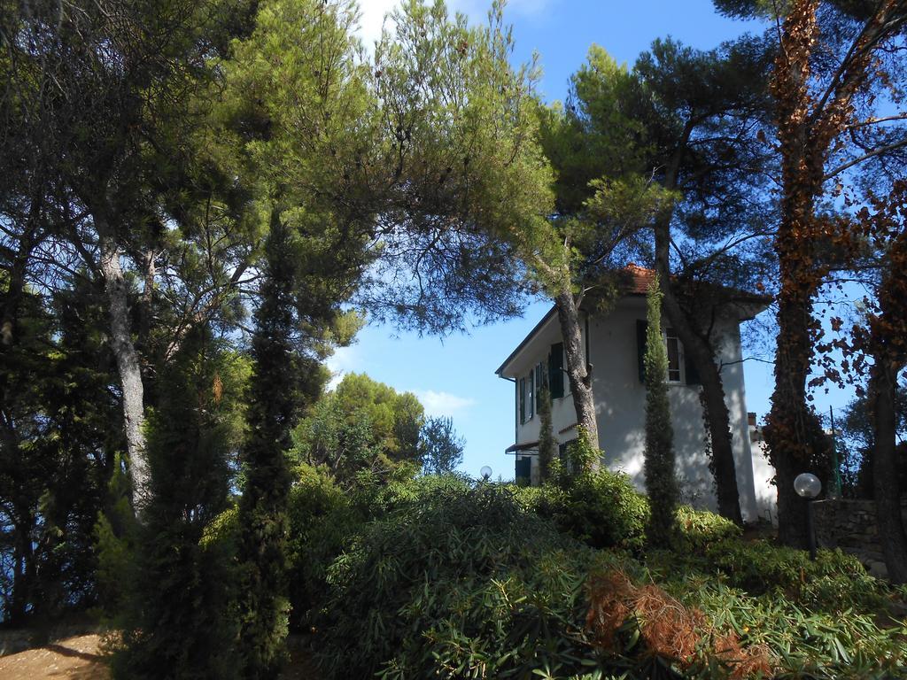 Torre Alpicella Holiday Home, A Scenic Escape Into Nature And Relaxation Diano Marina Luaran gambar