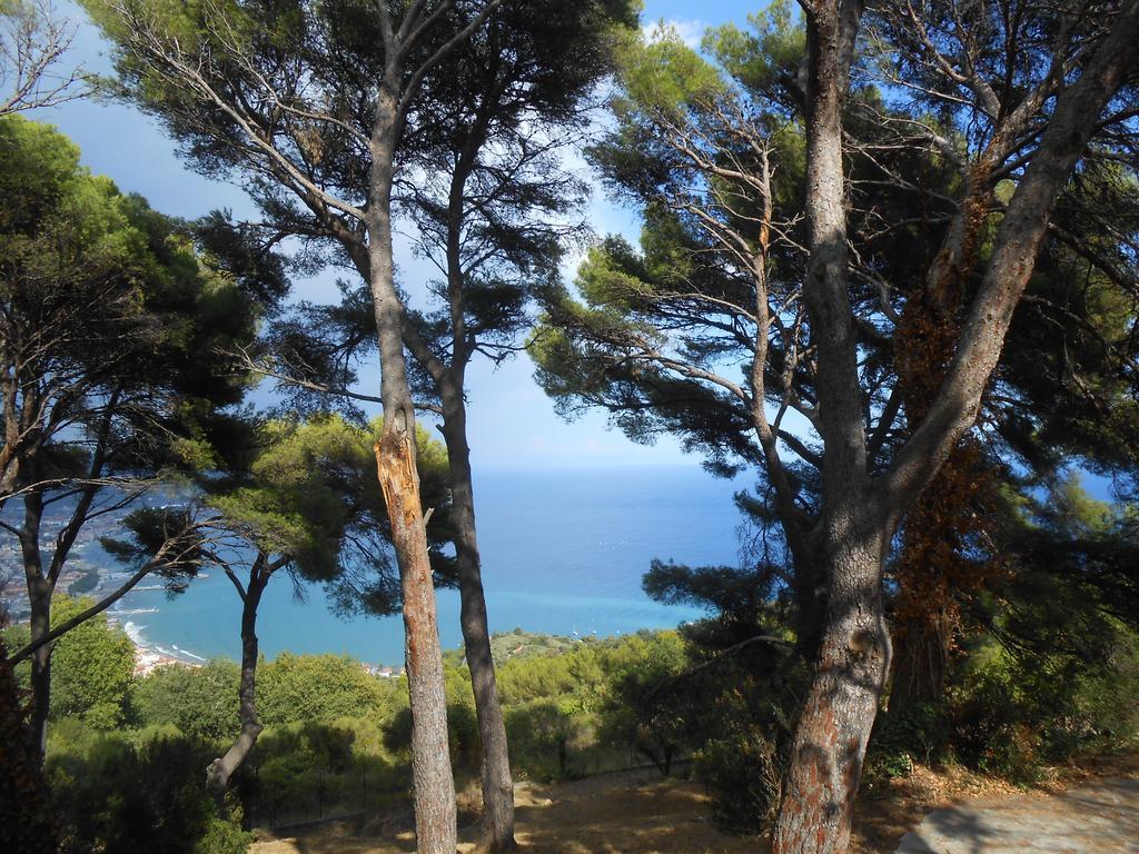 Torre Alpicella Holiday Home, A Scenic Escape Into Nature And Relaxation Diano Marina Luaran gambar